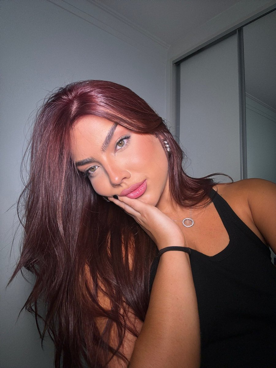 dudaakropf's tweet photo. cherry hair 🍒 https://t.co/a2AxGbLSpb
