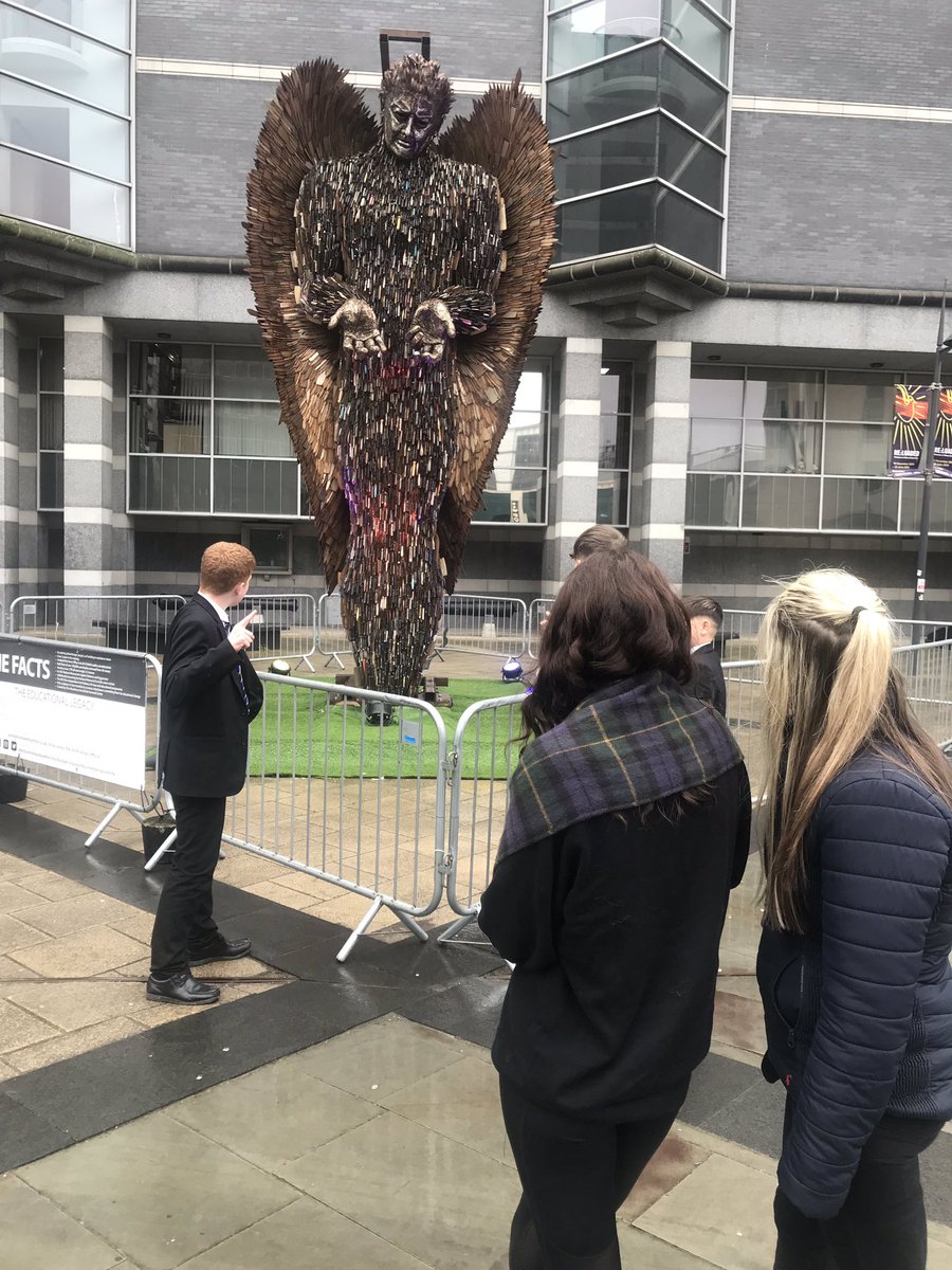 ellandarts's tweet photo. #knifeangel
#royalarmouries
#antiviolentcrime https://t.co/Y4kcraMM8h