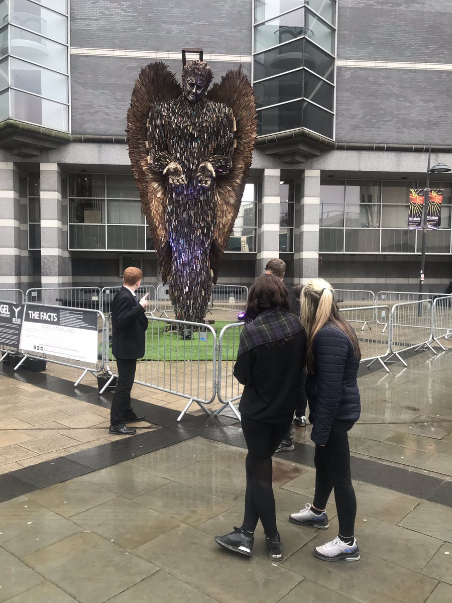 ellandarts's tweet photo. #knifeangel
#royalarmouries
#antiviolentcrime https://t.co/Y4kcraMM8h