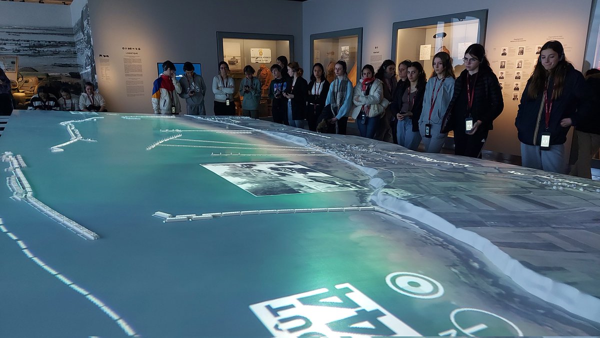 Collège Antonin Perbosc tweet media