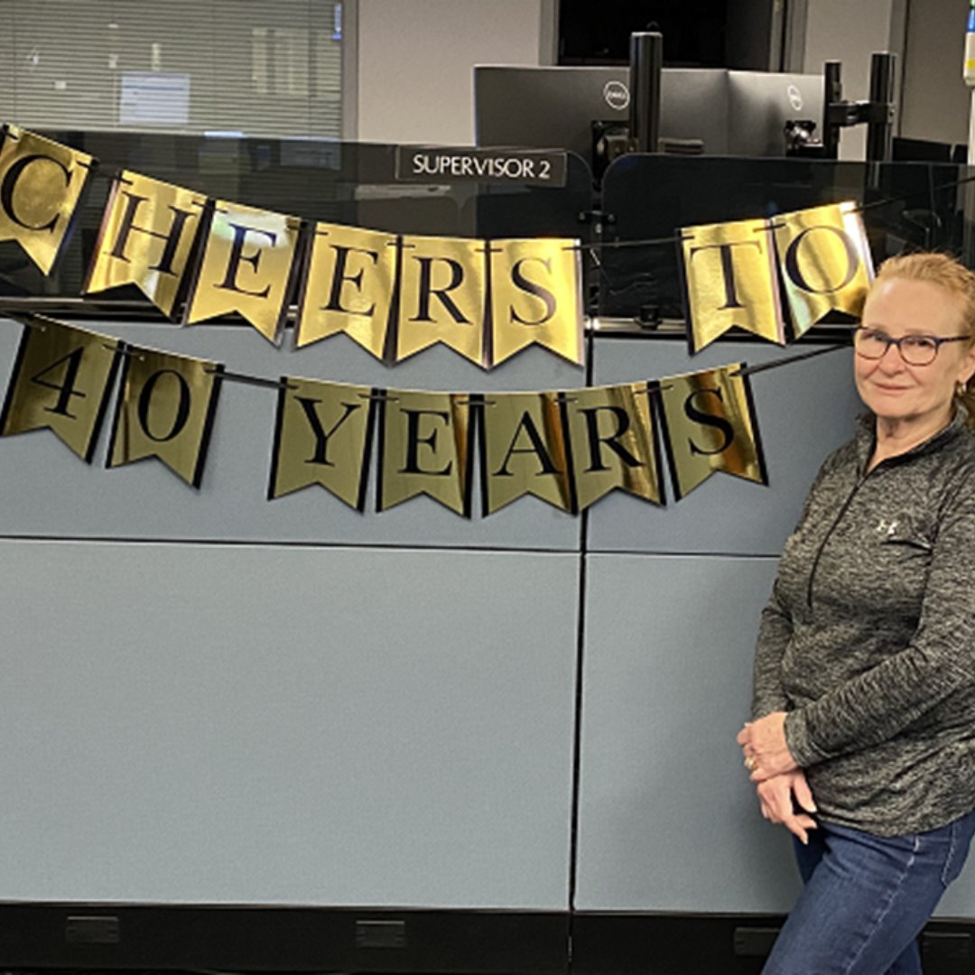 WindsorPolice's tweet photo. WPS is proud to celebrate Jane White’s 40 years of service as a 911 Communicator.
Jane has provided a reassuring voice during countless emergencies, and her commitment to public safety is an invaluable gift.
Thank you, Jane, for your service and dedication. https://t.co/adTO2sShcV