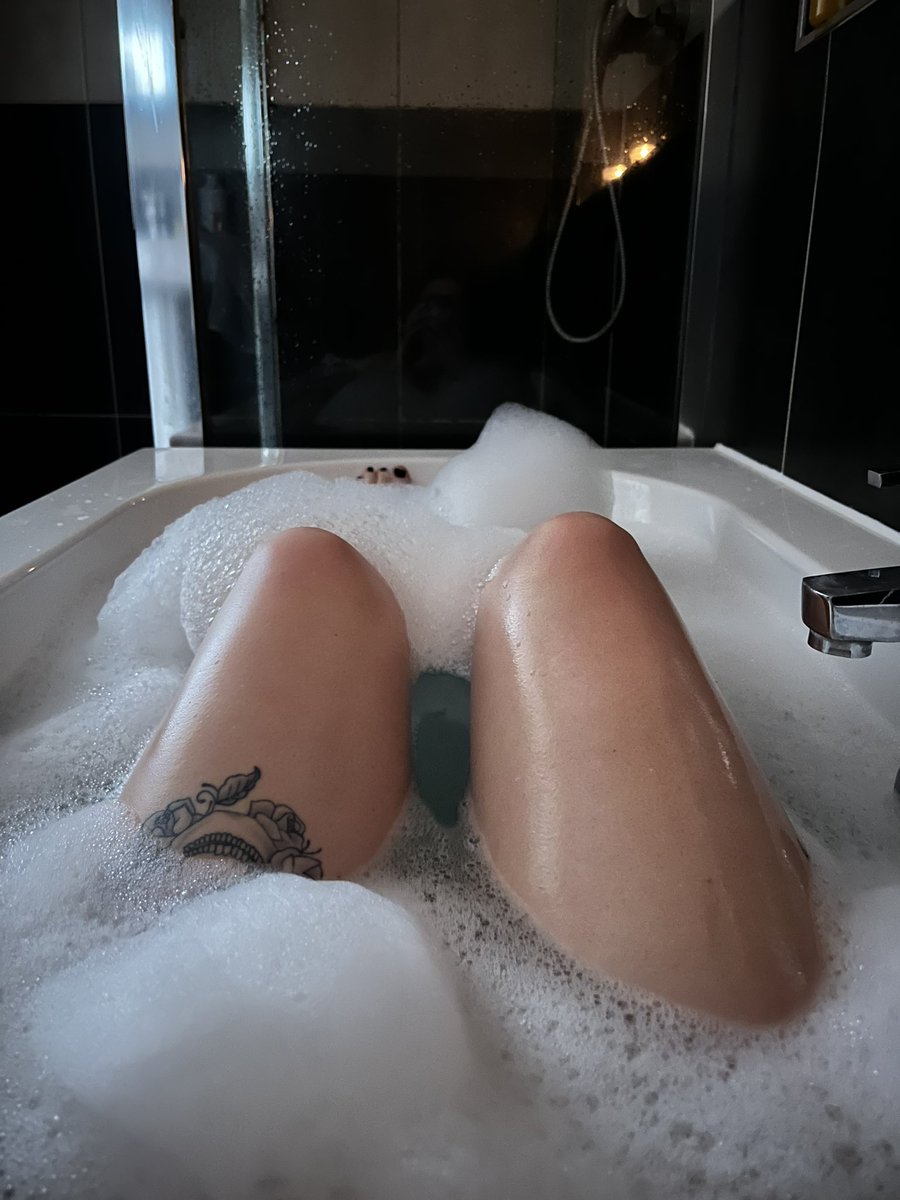 1st week in my new promotion done! It’s been a tough one, little relaxation time and then all aboard the weekend fun bus!! BoopBoop