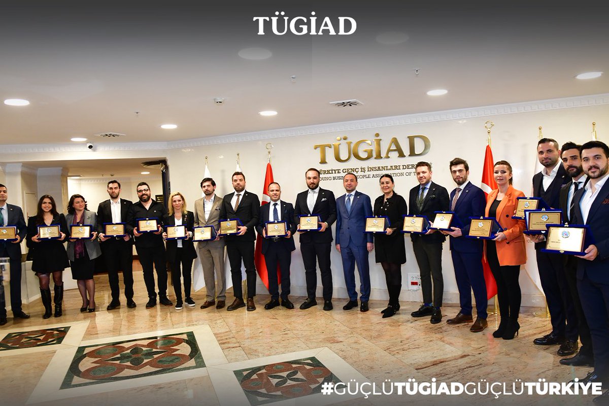 Derneğimizin Genel Merkez üyeleri, İstanbul Buluşması etkinliği için bir araya geldi.