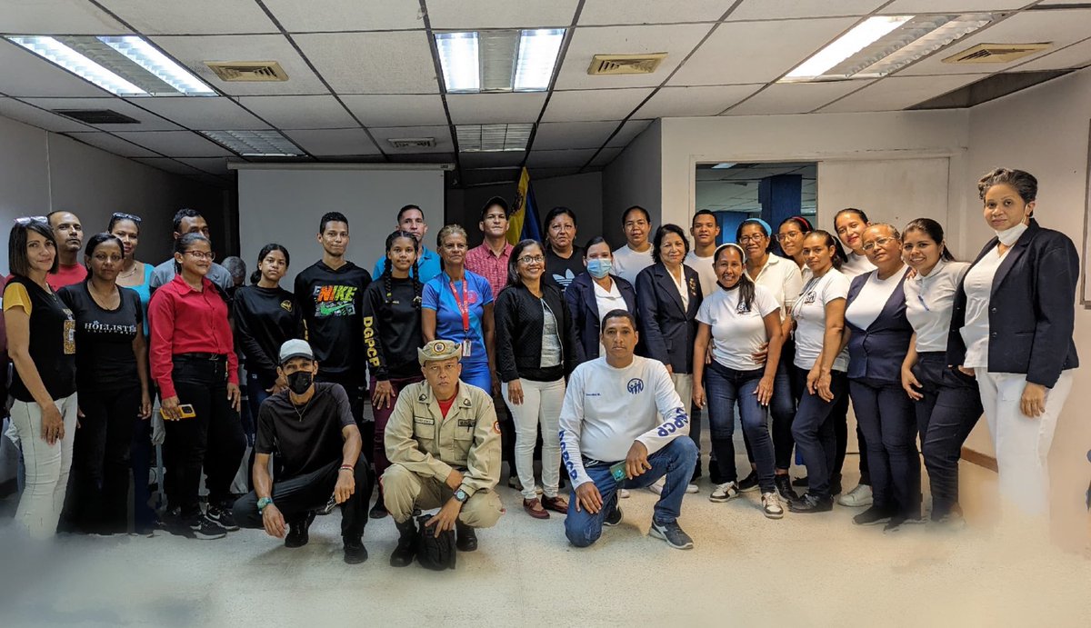 El <a href="/ivsslasgarzas/">Hosp. General Regional Dr. Domingo Guzmán Lander</a> , se realizó el taller “Liderando tu Mundo Interior” dictado por la Dra. Edy Alejandra Urbdez, tocando temas como mejorar la atención al usuario y pacientes de la institución, aportando consejos para mejorar tanto como personas como trabajadores. 
<a href="/Somosivss/">Instituto Venezolano de los Seguros Sociales</a>