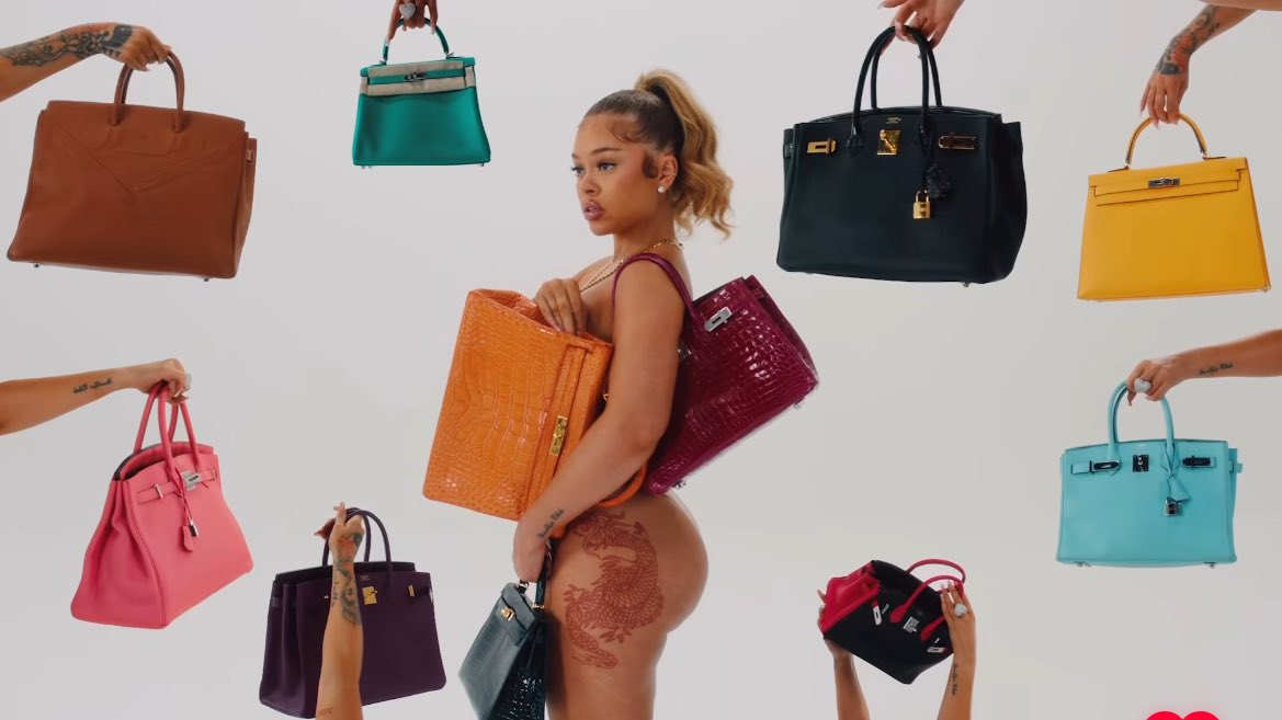 chelseanicd's tweet image. Ok this is insane.