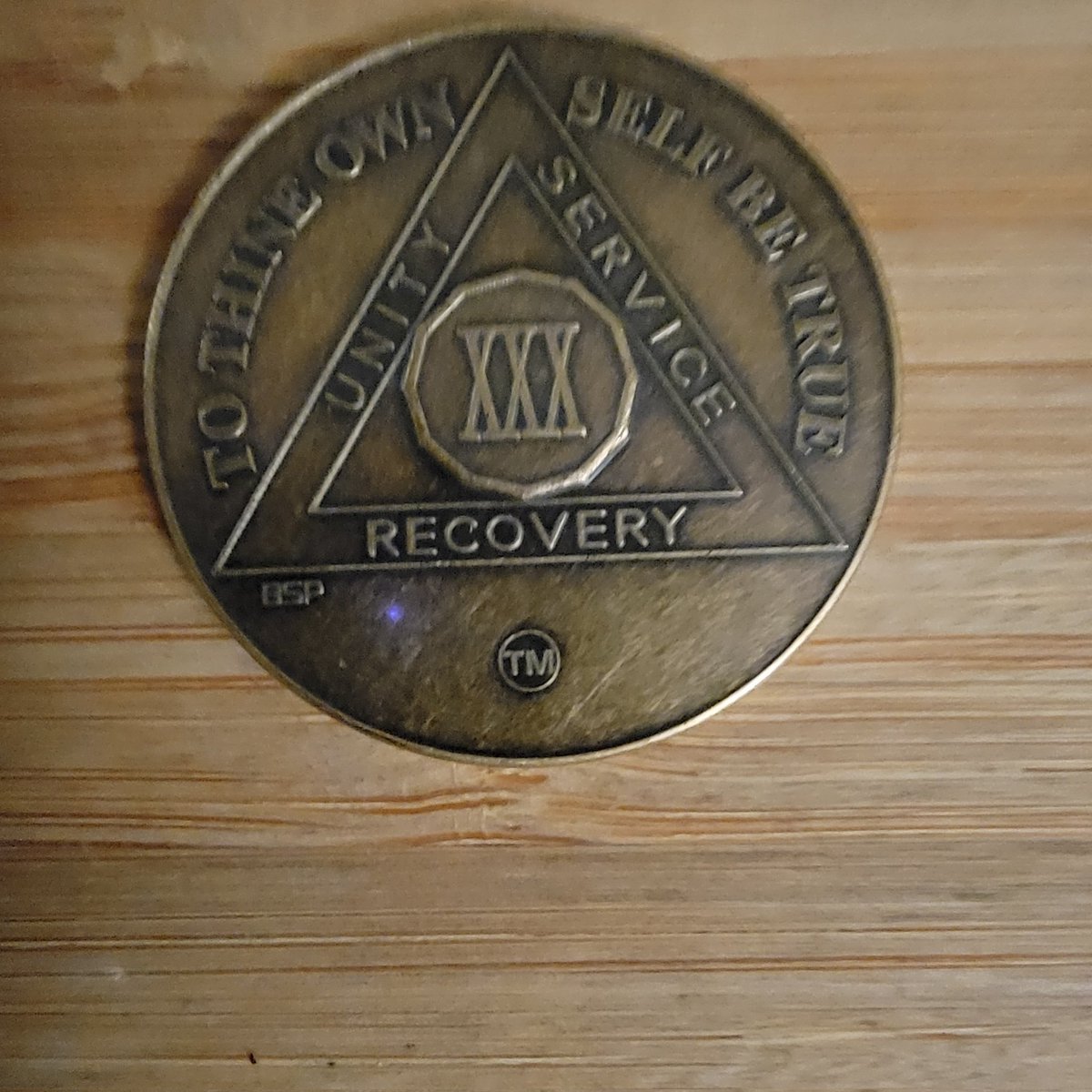 After this respiratory infection, finally made it to meeting. Collected my 1st in person chip.1/28/1994
#RecoveryPosse #sober #soberaf #sobriety #soberlife #ODAAT