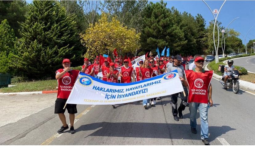 Ercanduran07's tweet photo. #vergideadalet vergiler belimizi büküyor adalet istiyoruz https://t.co/RV20qS2Qf7