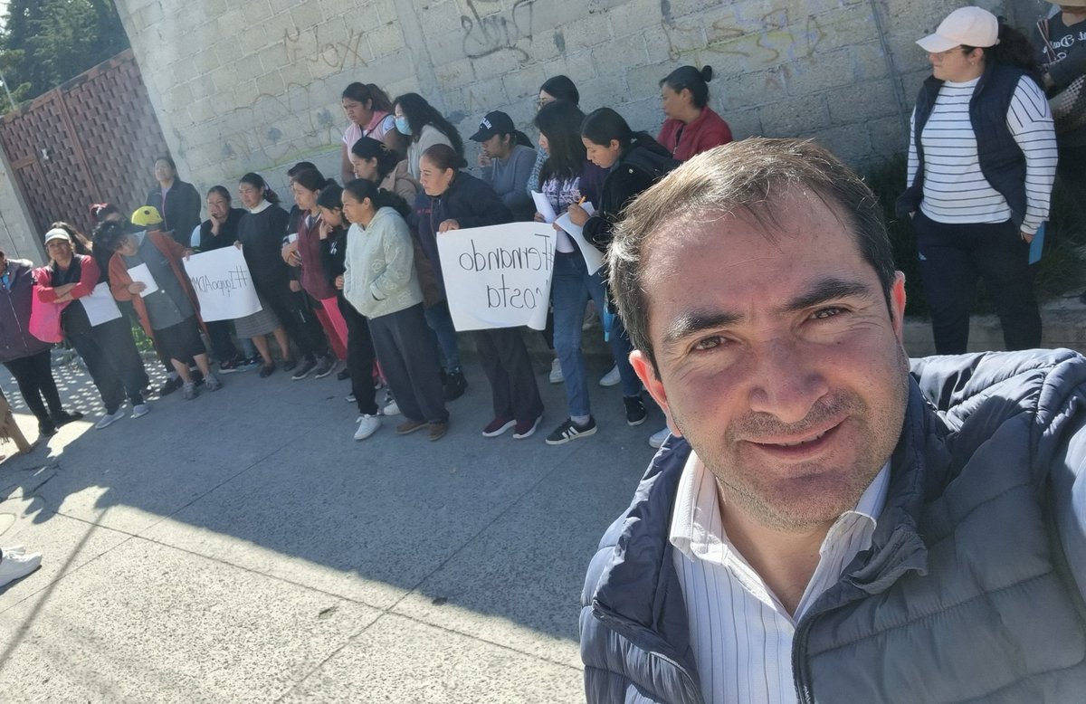 fher_acosta's tweet photo. La importancia llegar a una meta es recorrer y vivir el camino, la Vida está llena de posibilidades!

#EquipoADMM 
#Zinacantepec 
#FernandoAcosta https://t.co/BPggQFhuwJ