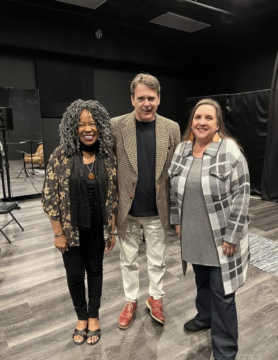 MarcoRadioShow's tweet photo. Back from a brilliant few days writing and a couple of readings - including a live performance of my radio show in front of an audience! - @SandcastleRadio #RadioIsNotDead festival in #Pensacola Florida. 
#sandcastleradio https://t.co/TXHjdeYKDD