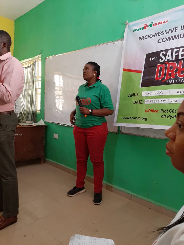 ngoagu's tweet photo. With @adah_obi on the #SWiD initiative.... Sensitizing the younger generation on the dangers of drug abuse.... I learnt a lot today, I confess. Thank you @officialPrimorg and the whole team. It was fun! Let's do this again! https://t.co/qb7eswqiS0