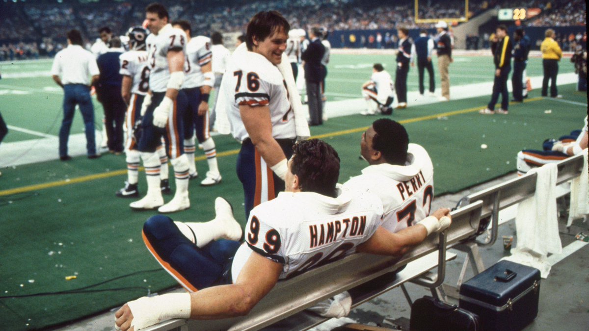 ChicagoBears's tweet photo. ▪️ 13 seasons
▪️ 92.5 sacks (2nd in Bears history)
▪️ 191 consecutive games played (Bears record)

Mongo earned his place in the @ProFootballHOF 👏 https://t.co/ghb7f4N9gY