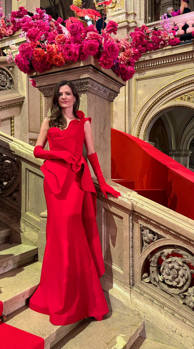 JJansaSDS's tweet photo. Operni ples, Dunaj 2024 ❤️
@WrStaatsoper #Opernball2024 https://t.co/HMzas0Ak1W