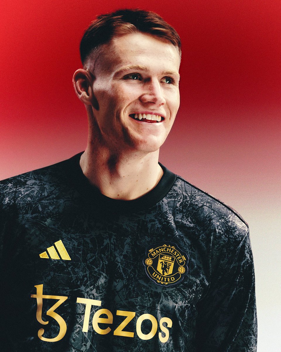 classicshirts's tweet photo. Just Dropped | Manchester United x Stone Roses 🍋

We have just added three products from the Stones Roses collab that dropped yesterday.

🌍 Worldwide Shipping

🛒 Shop Here - https://t.co/zWGZbP5QpW https://t.co/2vGh3EXA2l
