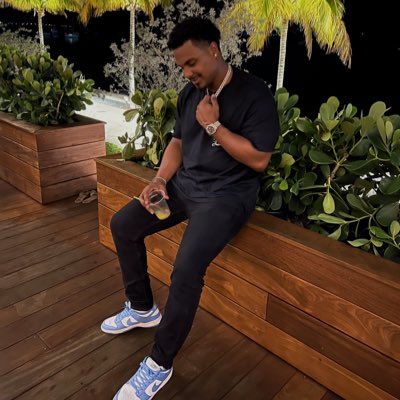 Edgar__16's tweet photo. #NewProfilePic https://t.co/U0dJujYxgP
