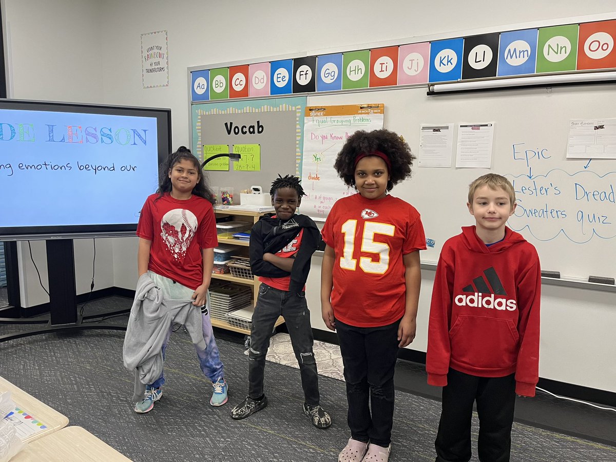It’s <a href="/officialSPS/">Springfield Public Schools</a> Red Friday to cheer on our <a href="/Chiefs/">Kansas City Chiefs</a> this Sunday during the Super Bowl!@MrsDesaSPS