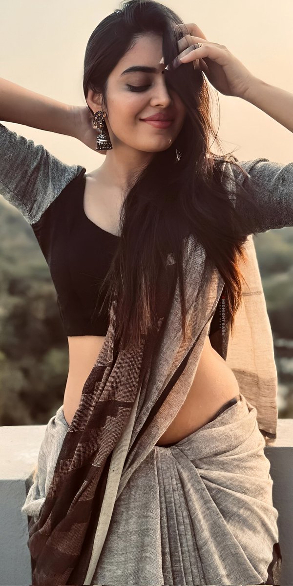 GF6hMx6bgAEAYcu?format=jpg&name=medium