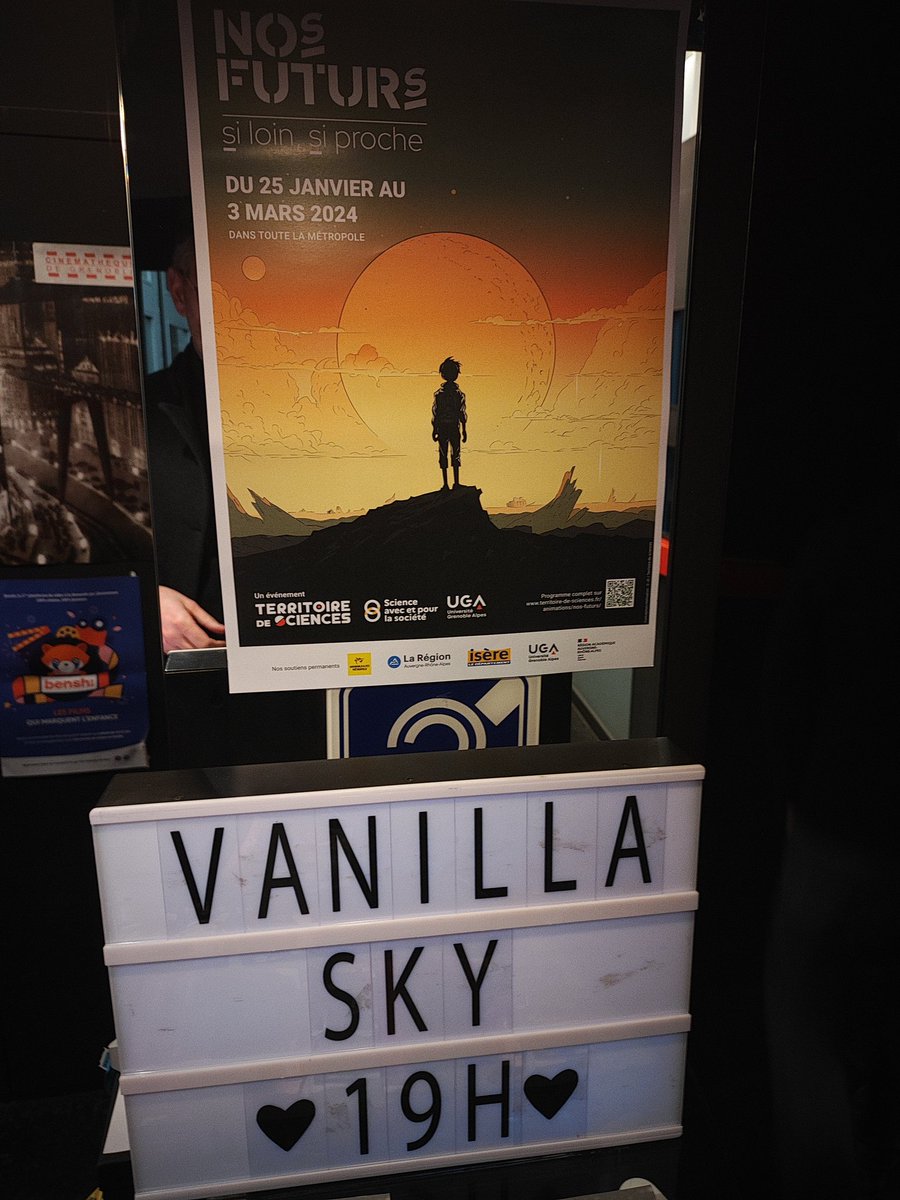 Jonathan Bazin (@jo_baz1) on Twitter photo Après une série d'extraits de films rétrofuturistes proposés ce midi <a href="/cinemathequeG/">CinémathèqueGrenoble</a>, au lendemain d'une soirée cult' mémorable <a href="/LaCasemate/">La Casemate</a>, c'est Vanilla Sky de Cameron Crowe programmé à l'occasion de #NoSFuturS au cinéma Juliet Berto! Après une série d'extraits de films rétrofuturistes proposés ce midi <a href="/cinemathequeG/">CinémathèqueGrenoble</a>, au lendemain d'une soirée cult' mémorable <a href="/LaCasemate/">La Casemate</a>, c'est Vanilla Sky de Cameron Crowe programmé à l'occasion de #NoSFuturS au cinéma Juliet Berto!