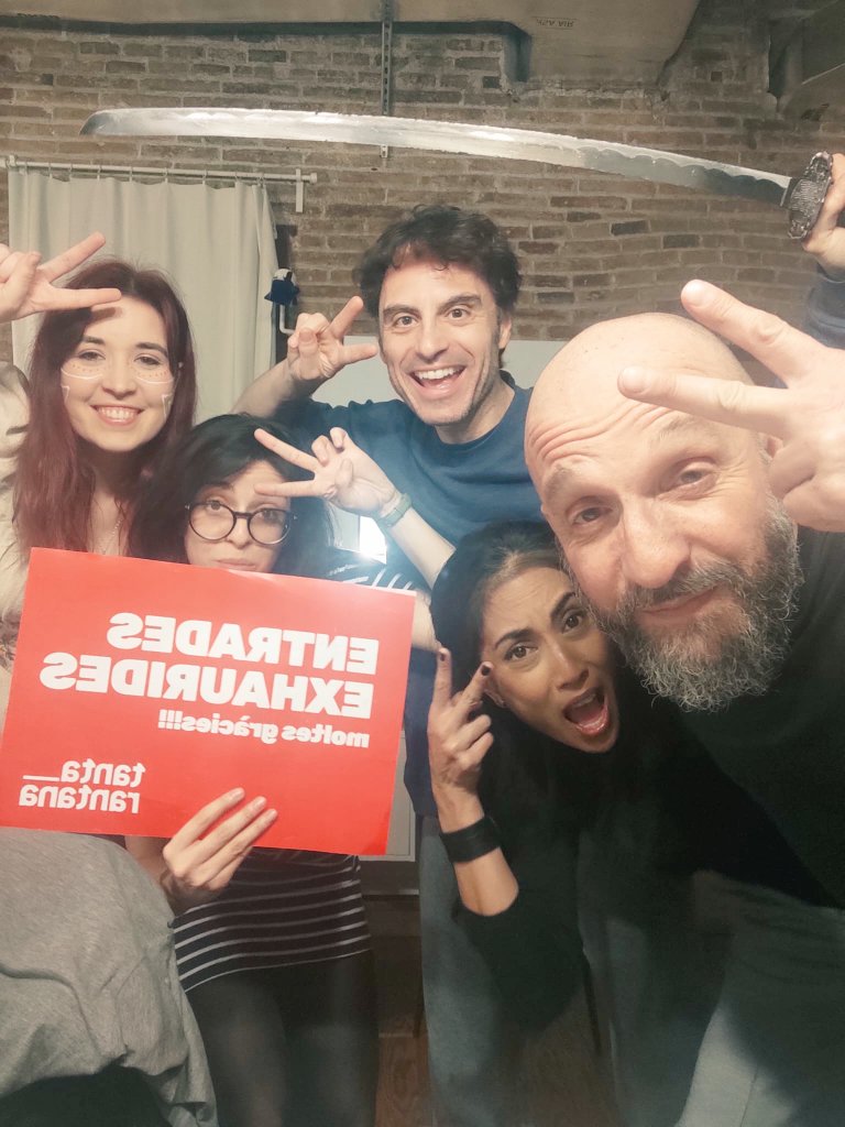 Divendres exhaurit, si correu encara queden les últimes entrades per dissabte i diumenge, #Isekai s'acomiada de #Barcelona,  darrer cap de setmana al <a href="/elTantarantana/">Teatre Tantarantana</a> <a href="/cialasalamandra/">Cia. La Salamandra</a>