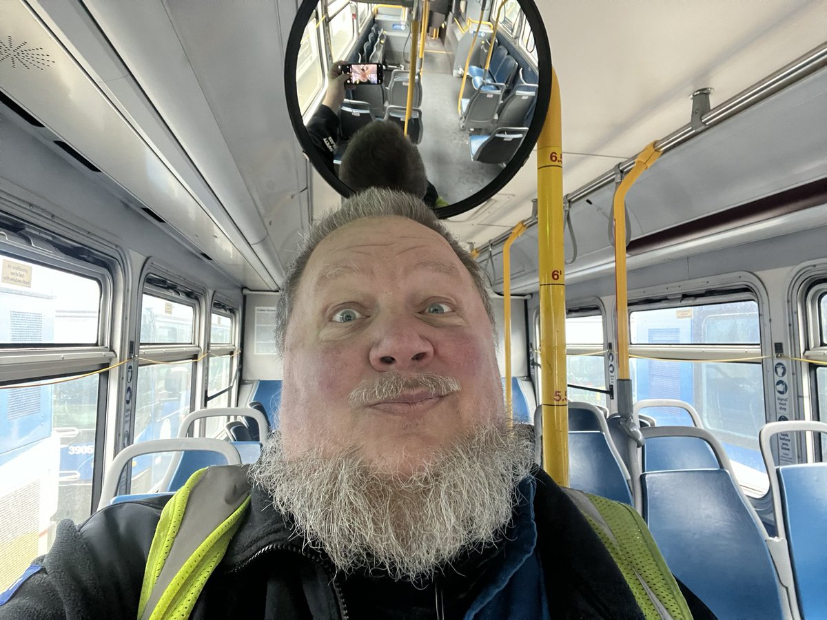 Bus Driver Dan tweet media