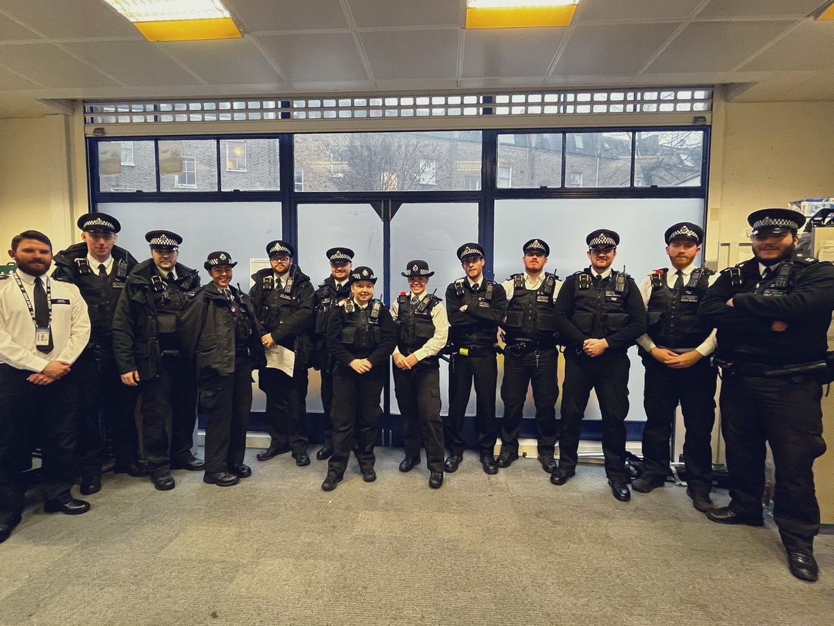 North Kensington Neighbourhood Police Teams Day of Action
On Thursday 8th February 2024 your local cops conducted a series of arrest enquires to arrest suspects wanted for various offences. One of our proactive steps in putting communities first and bringing offenders to justice