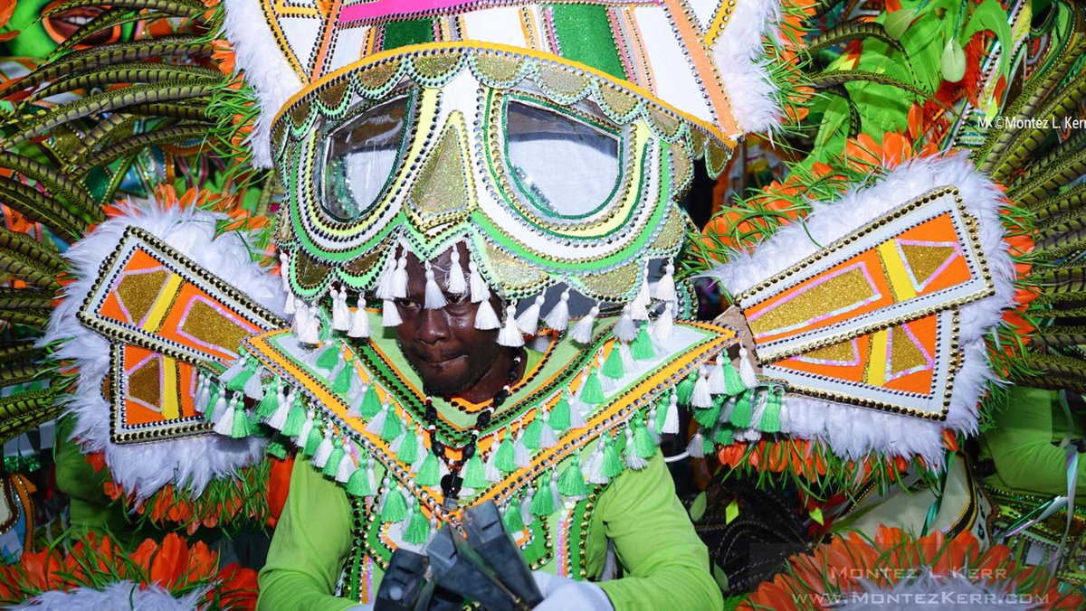 Boxing Day 2023 Junkanoo Parade #streetphoto #candid #streetphotography #portrait #streetpotrait 🇧🇸#Bahamas #AYearForArt #BuyIntoArt #junkanoo #bahamas #TheBahamas #boxingday #nassau #Christmas 𝐒𝐄𝐄 𝐈𝐓 𝐇𝐄𝐑𝐄 --->bit.ly/47nh9cG