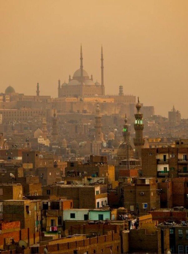 Her şeyin hayırlısını bekleyen kullarına mucizeler ver Allah'ım.

Sen ol dersen, her şey oluverir.