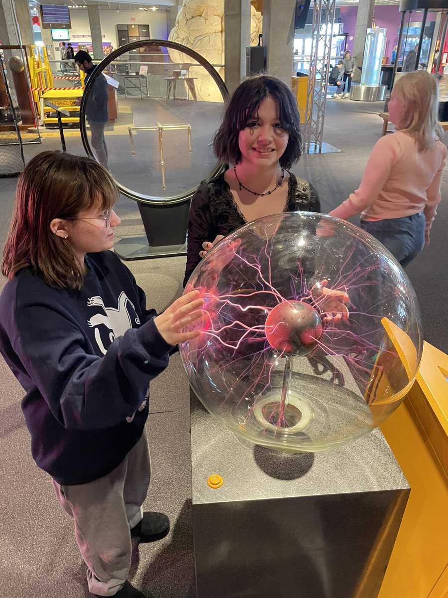 LBMS_Westlake's tweet photo. Our 8th grade students had a great time at the Great Lakes Science Center! https://t.co/hNcdIDtNob
