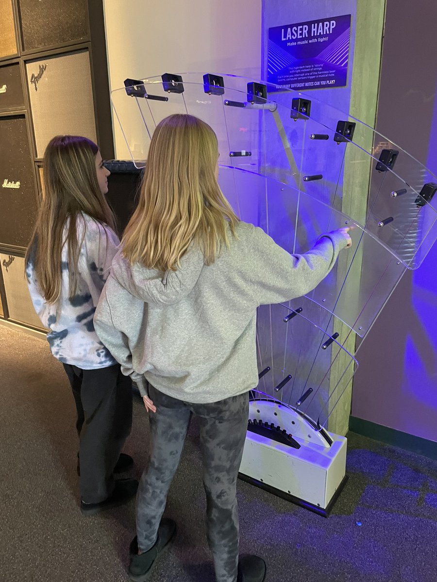LBMS_Westlake's tweet photo. Great Lakes Science Center fun! https://t.co/OJSmlNYm7T