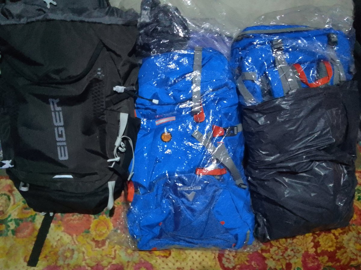 Mahriful_Amri's tweet photo. @jogmfs Carries rhinos 45L ready mas bisa muat banyak barang kondisi masih baru minat dm aja https://t.co/APM22kr6HD