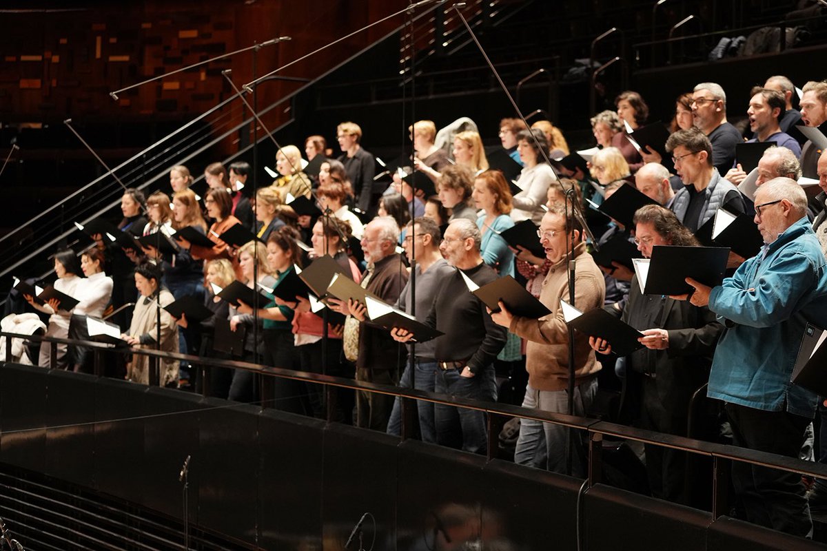 Répétition générale du concert de ce soir à la Philharmonie
FESTIVAL PRESENCES 2024 #4

Michèle Reverdy pendant la répétition de sa pièce Crimen Amoris.

Crédit photographique : François Daburon

En direct sur @francemusique 

#festivalpresences2024 #SteveReich