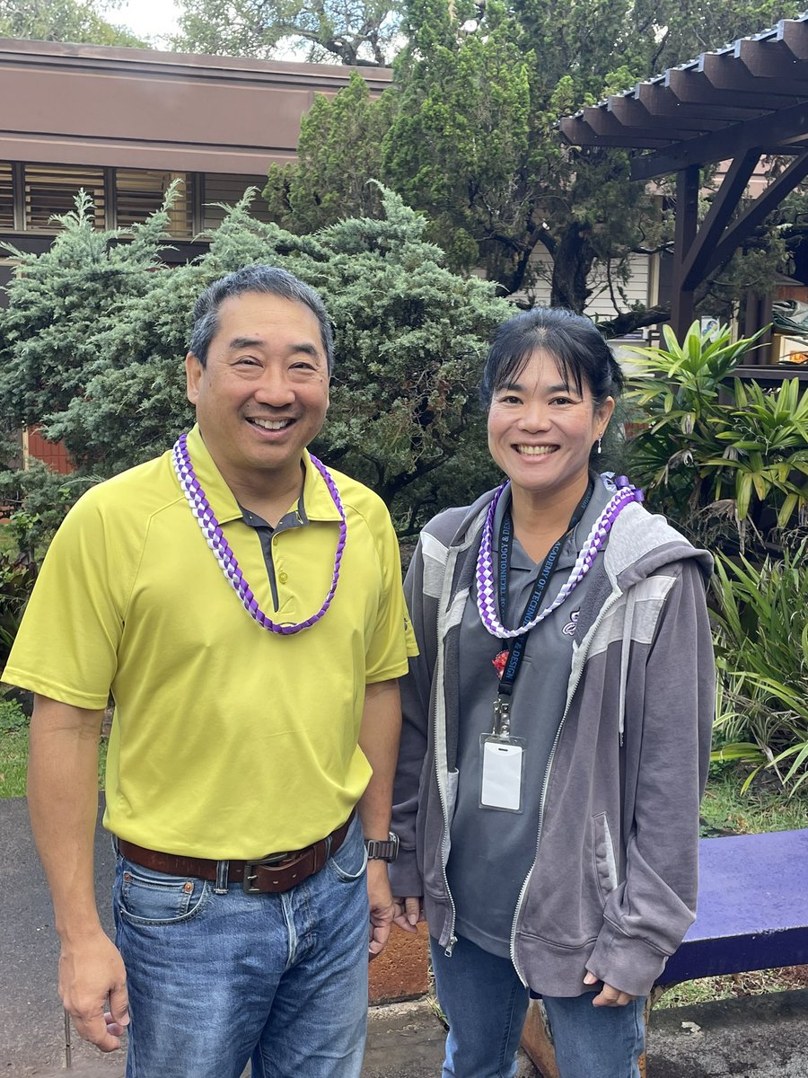 We call them school counselors because “Super Awesome Life Changing Multi Tasking Miracle Worker” isn’t an official job title…. Although it should be! Happy School Counselor’s week to our two AMAZING counselors, Mrs. Gervacio and Mr. Hisamoto! <a href="/PWComplex/">PWComplex</a> <a href="/PearlCityHS/">Pearl City High School</a>