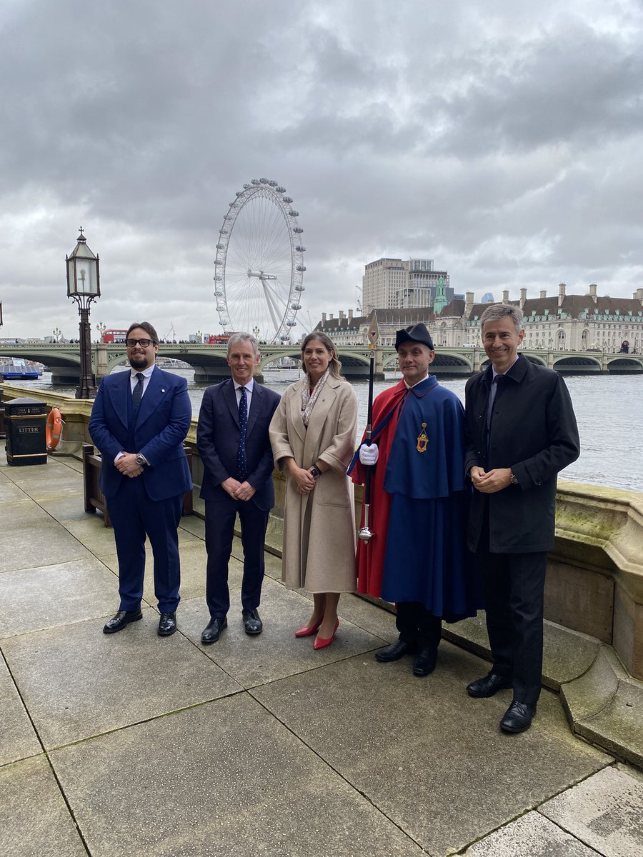On the margins of the 150 years anniversary celebration of the <a href="/UnioneTicinese/">Unione Ticinese</a> in #London, the President of the Grand Council of the Canton of #Ticino <a href="/nadiaswiss/">Nadia Ghisolfi</a> &amp; her delegation met with <a href="/citylordmayor/">Lord Mayor of London, Alastair King</a> &amp; with Deputy Speaker of #Parliament <a href="/nigelmp/">Rt Hon Nigel Evans</a> to discuss links &amp; cooperation