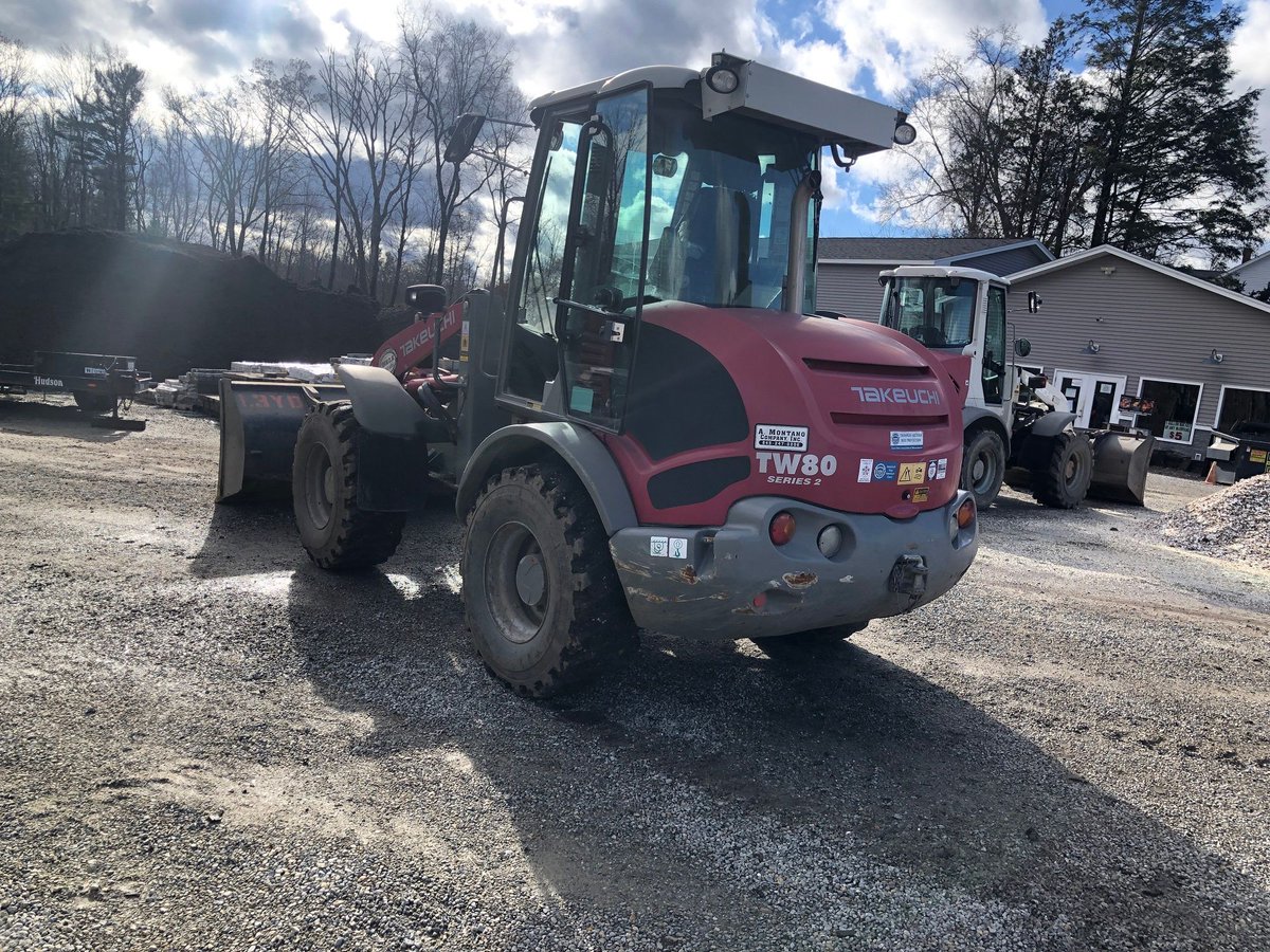 MideastEquip's tweet photo. 2017 Takeuchi TW80-2 Wheel Loader. Stock # 4425-JG.  $ 66,900.00
Super low hours, Excellent overall condition. Needs Nothing!!! Work Ready!!! 
 https://t.co/x4AUHWJ8X4 
For more information call Jim @ 860-836-7796 https://t.co/5klETUVNi4