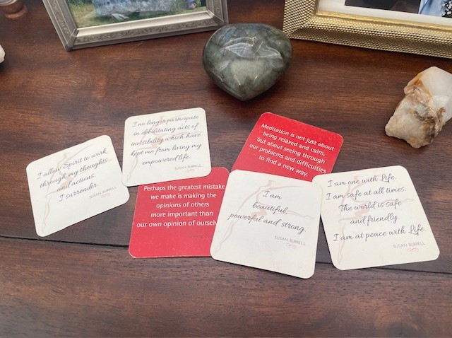 LYILSusan's tweet photo. There are the cards I pulled for the “Are You a Light Leader?” Workshop.
Every day this week we did tons of deep inner work transmuting into our potential as Light Leaders. I’m so blessed!!
#lightleader #areyoualightleader #liveanempoweredlife #innerwork https://t.co/vKpddXe1gq