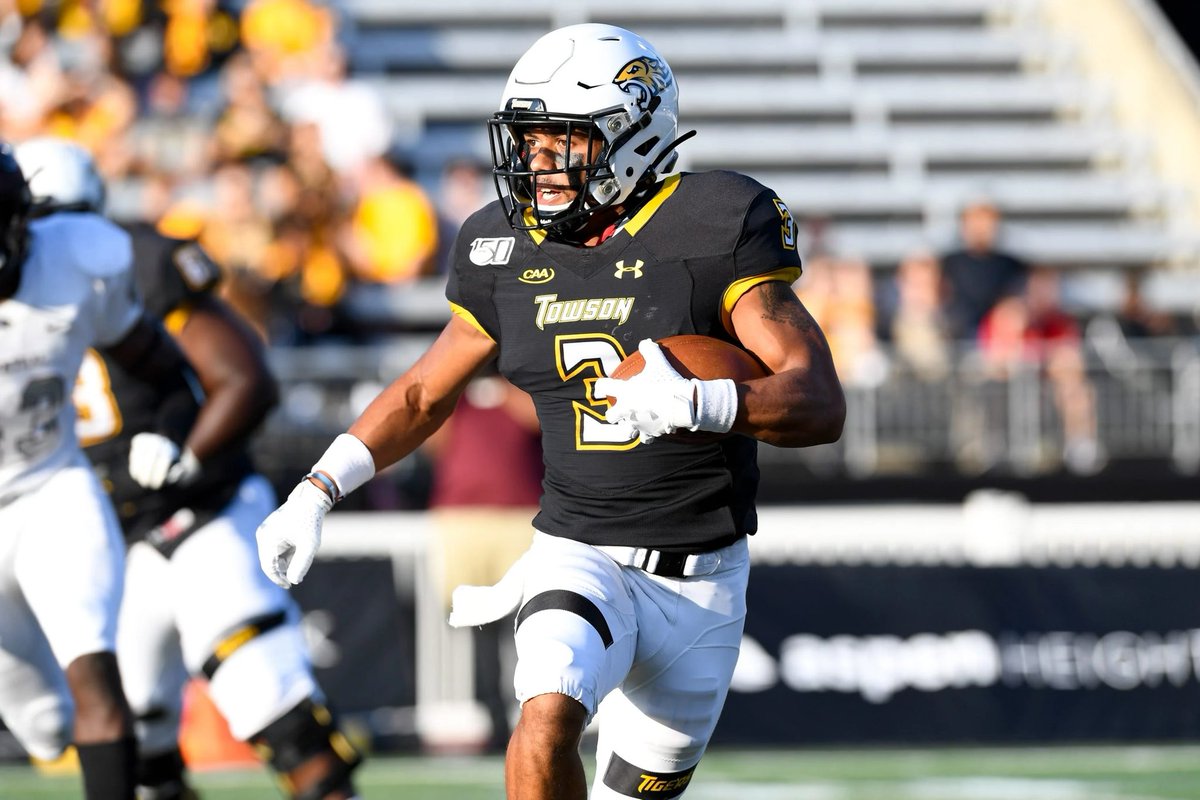 colefloyd22's tweet photo. #AGTG After a great conversation with @CoachHRichards I’m blessed to receive my first division one offer from Towson University!! #Gotigers @DUNBARFBCOACH https://t.co/qfLdpLz5YS
