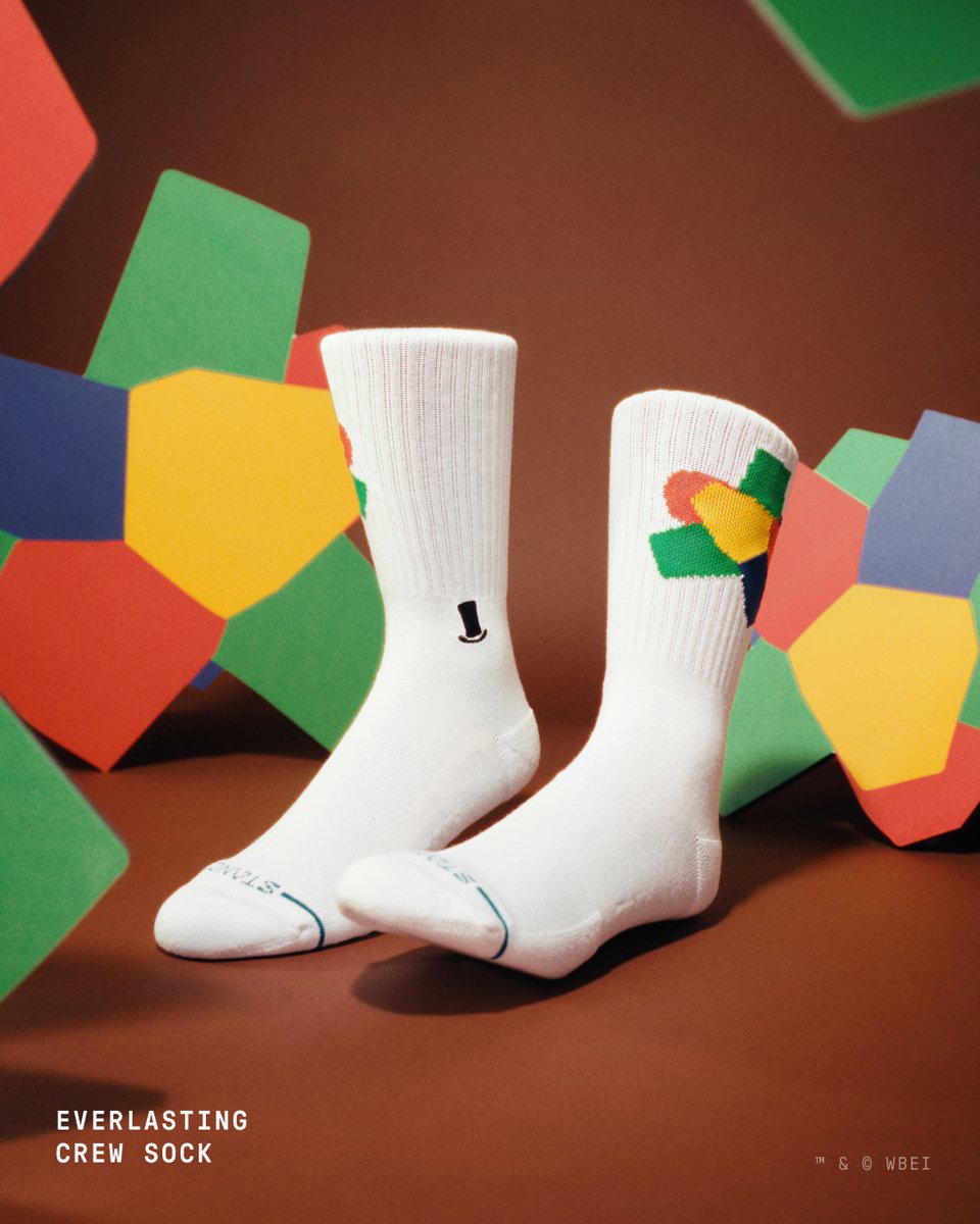 stance's tweet image. For a limited time, you can scan the QR code found inside the Willy Wonka Box Set to enter The Golden Ticket Sweepstakes where you could win a lifetime supply of Stance socks!

Find the box set in stores today or visit stance.com/film-and-scree…
⁠