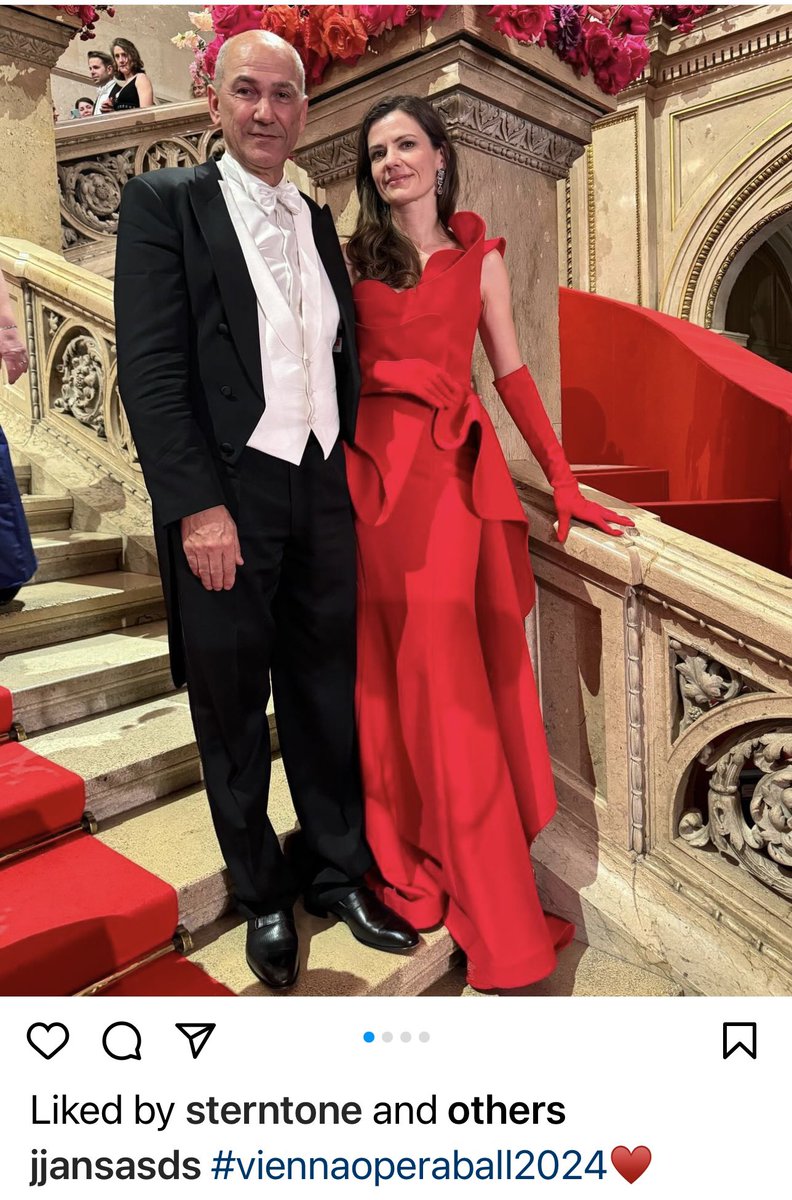 BojanPozar's tweet photo. Mimogrede: sinoči na slovitem dunajskem #Operaball-u.
#opozicijapleše #instagram https://t.co/nAxOhoCBgA