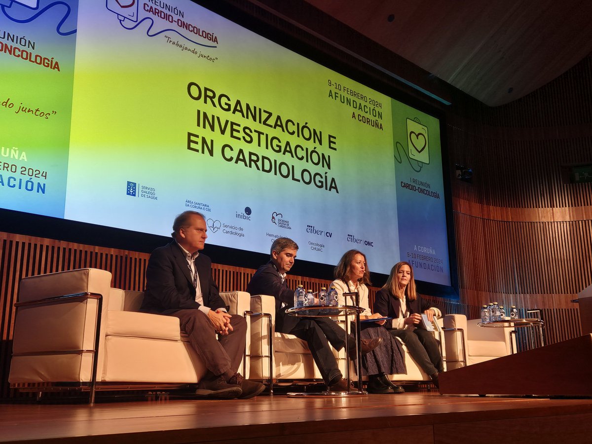 Terminamos la 'I Reunión cardio-oncologia' con una mesa sobre organización e investigación. #cardioncochuac @SOGACAR_ @SOG_Galicia @rochicorleone