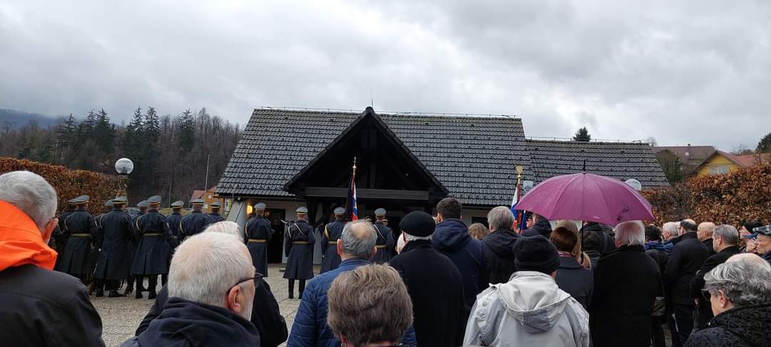 M0NPT's tweet photo. #S57DX Slavko's funeral with military honours today.  Lot of hams present. Taken from FB. RIP OM 🙏  #hamr #SK pls RT https://t.co/F8ahstSfpw