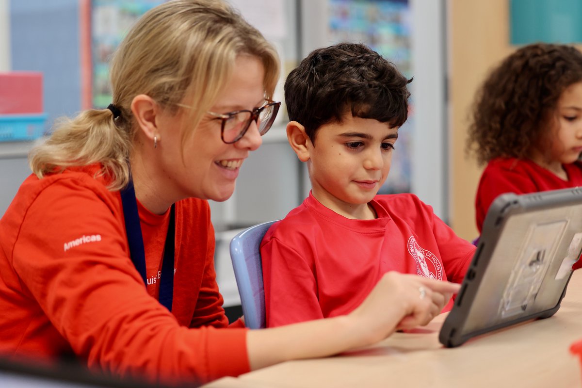 BISHouston's tweet photo. Looking to the future! It's coding week. Our IT Gurus have been sharing how to enhance our learning with intelligent robots, coding Meebot robots and Spheroballs with our entire #primaryschool and #earlyyears students. Happy Coding everyone! #BISHouston @leswatson82 https://t.co/mkYP3vid3i