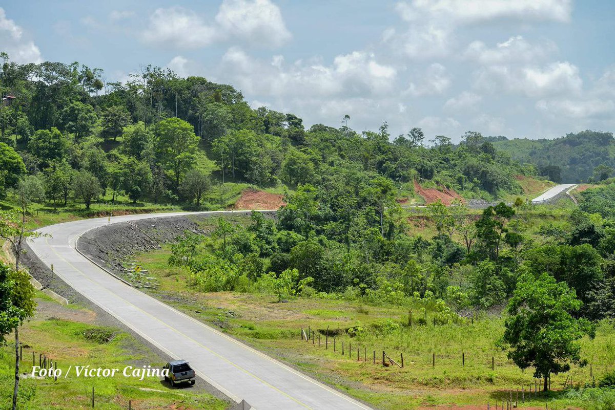 Son notables los avances en Nicaragua en lo que respecta a infraestructura 🛣️🛣️ vial miremos la hermosa Carretera de concreto hidráulico Nueva Guinea - Bluefields Costa Caribe Sur #4519LaPatriaLaRevolucion #PLOMO19