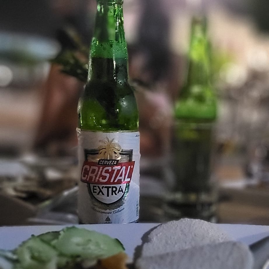 PalmaresGranma's tweet image. Este #Sabado la cita es en el mismo lugar 📷 busque el #hotelroyalton y nos podrá encontrar 📷 #palmaresgranma presente en las #nochesdecubanía con propuestas que serán de su agrado 📷 Te esperamos!
#simplementejuntos
#14defebrero #enfamiliayconamor
#CubaÚnica