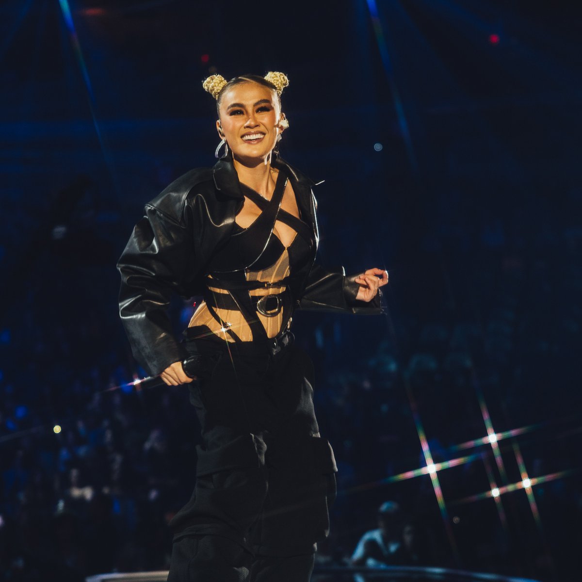 Hey #AGNATION don't forget to cast your #iHeartAwards votes for this queen!! 👑💖 <a href="/agnezmo/">AGNEZ MO</a>

Vote now: iheartradio.com/awards 

📸: <a href="/skylerbarberio/">skyler 📸</a>