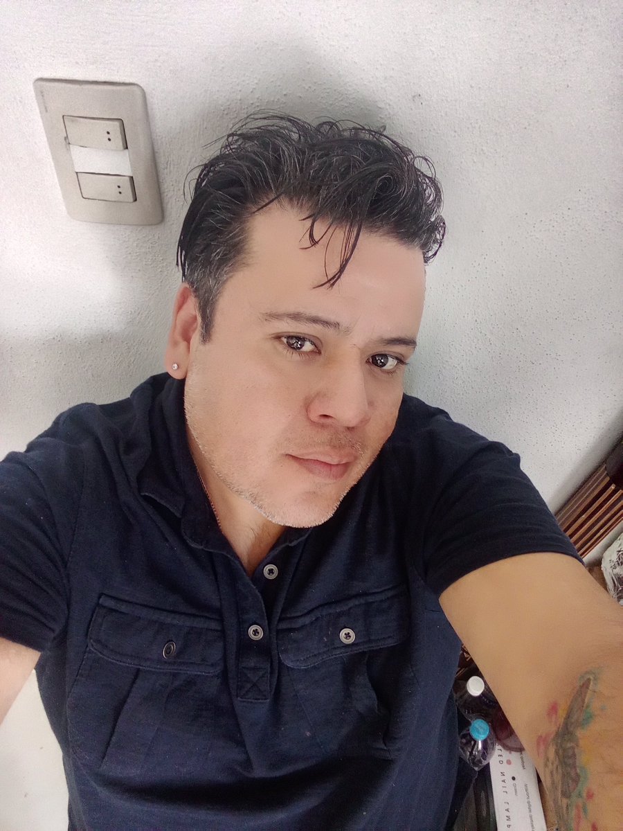AdonaiSaid's tweet photo. Invéntame y obligale que te ame como yo https://t.co/gKTclm3Pqc