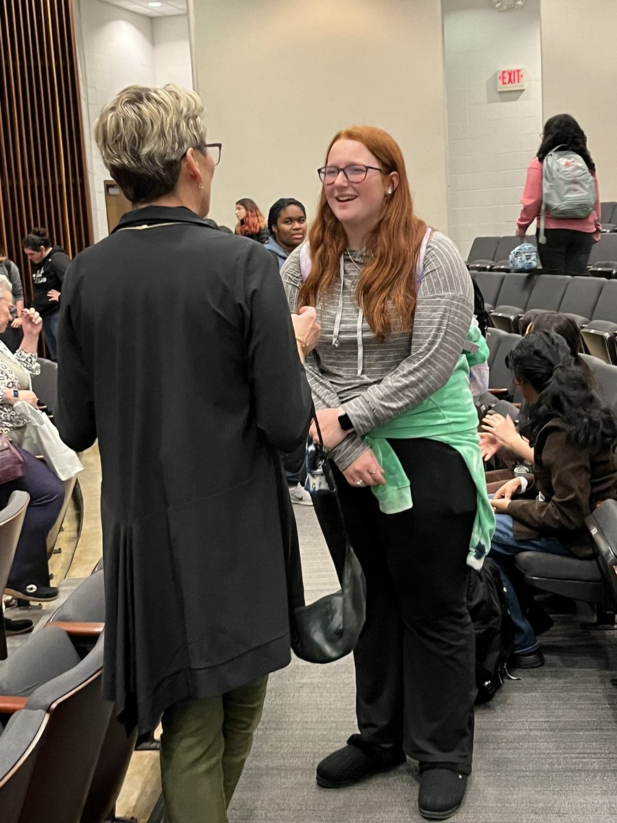 Elizabeth McCook tweet media