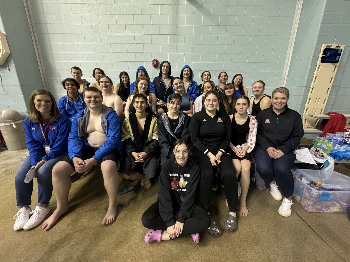 Abilene ISD swim and dive teams locked in at the UIL Texas Regional Championships. Let Go !!!!OTOF 
<a href="/AbileneISDAthl1/">Abilene ISD Athletics</a> <a href="/abileneisd/">Abilene ISD</a>