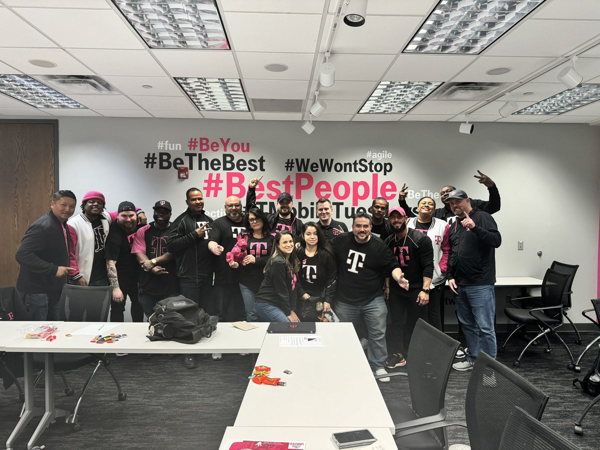 2024 Meeting to start off year with some of the best @TMobile Frontline leaders! Excited to create those Magenta Moments by delivering the best experience for our customers and employees! #WestsideIsTheBestside #FloridaNorthUnited @EddiePryor7 @JacksonTingley @ChartierDoug