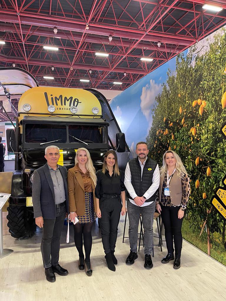 osiad_antalya's tweet photo. OSİAD yönetimi olarak, Uluslararası Gıda ve İçecek İhtisas Fuarı-Food Product’a katılım sağlayan AOSB firmalarımızı standlarında ziyaret ettik. https://t.co/ho1PIai5Fz