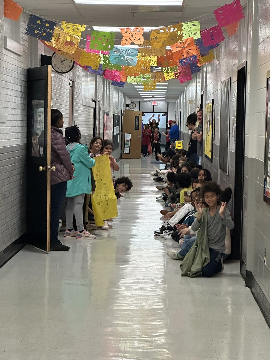 Powers Ferry Elementary School (@powersferryes) on Twitter photo Celebrating our amazing school counselors, Ms. Pierre and Ms. Mosely, with a parade , banners and cards❤️💕🎊 <a href="/ElaynaWilson1/">Elayna Wilson</a> <a href="/TheLitAP/">Rashida</a> <a href="/CobbSchools/">Cobb County Schools</a> #NationalSchoolCounselingWeek Celebrating our amazing school counselors, Ms. Pierre and Ms. Mosely, with a parade , banners and cards❤️💕🎊 <a href="/ElaynaWilson1/">Elayna Wilson</a> <a href="/TheLitAP/">Rashida</a> <a href="/CobbSchools/">Cobb County Schools</a> #NationalSchoolCounselingWeek