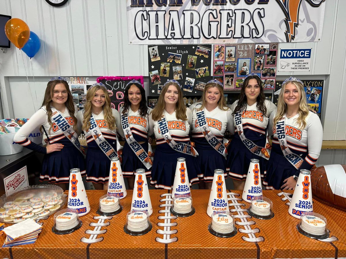 Illini West Cheerleading 💙🧡 tweet media